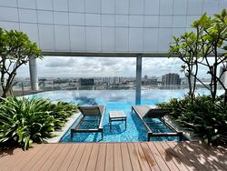 Arc 380 (D8), Office #612396351